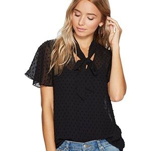 BB Dakota Terese Tie Neck Top Sz M